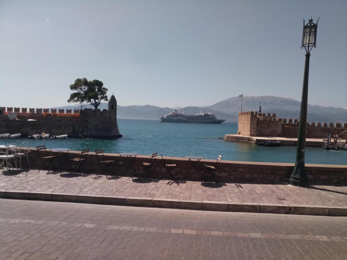 Nafpaktos Studio In Port Ιι Ngoại thất bức ảnh